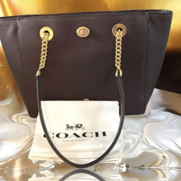 NEW WITH TAGS! Authentic COACH Oxblood Pebble Leather Turnlock Chain Tote Bag! - Picture 8 of 16